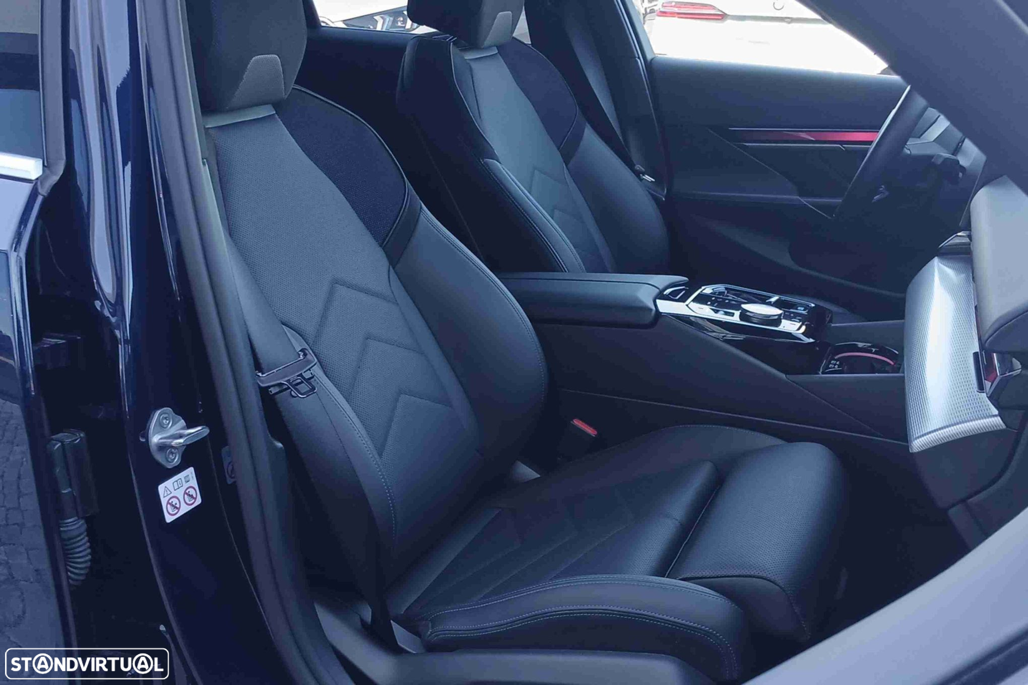 BMW i5 Touring eDrive40 - 14