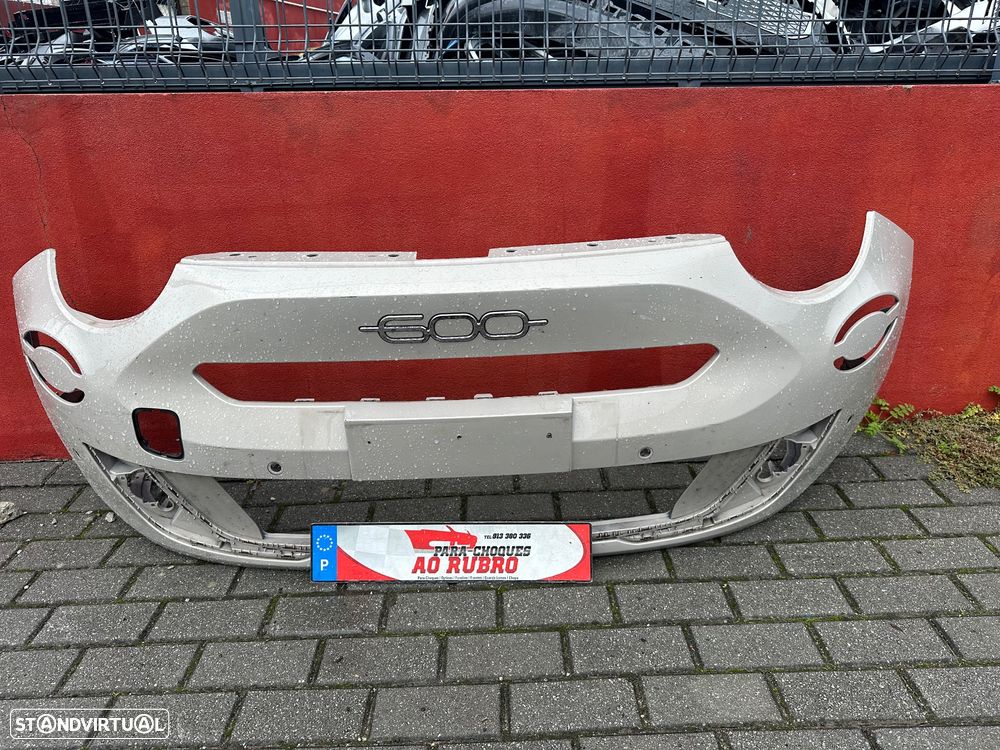 Parachoque Fiat 600 - 1