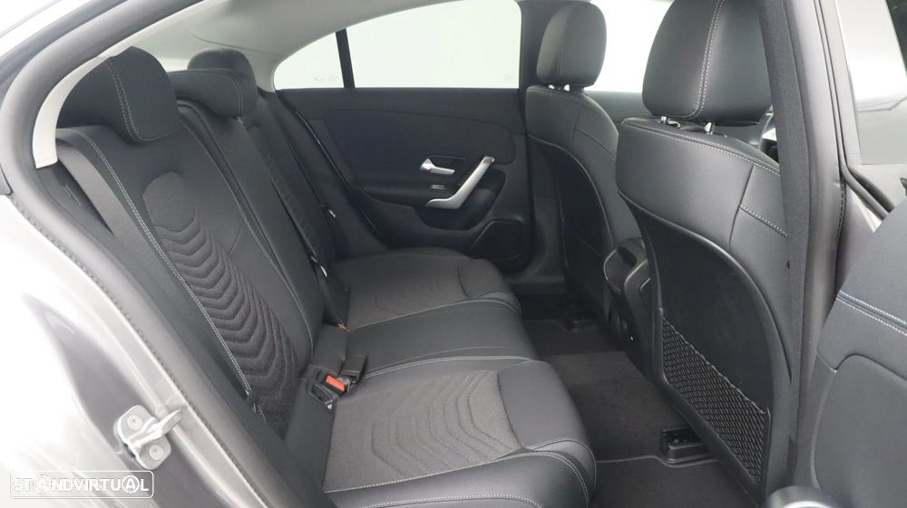 Mercedes-Benz CLA 180 d Progressive Aut. - 27
