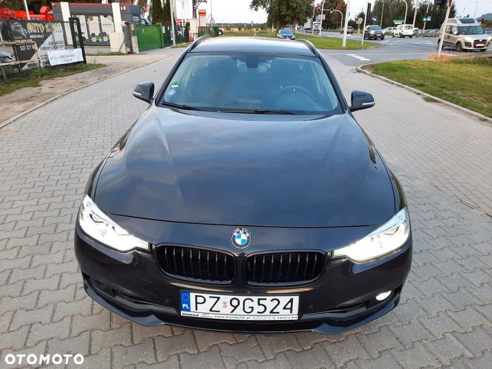BMW Seria 3 318i Edition Luxury Line Purity - 4
