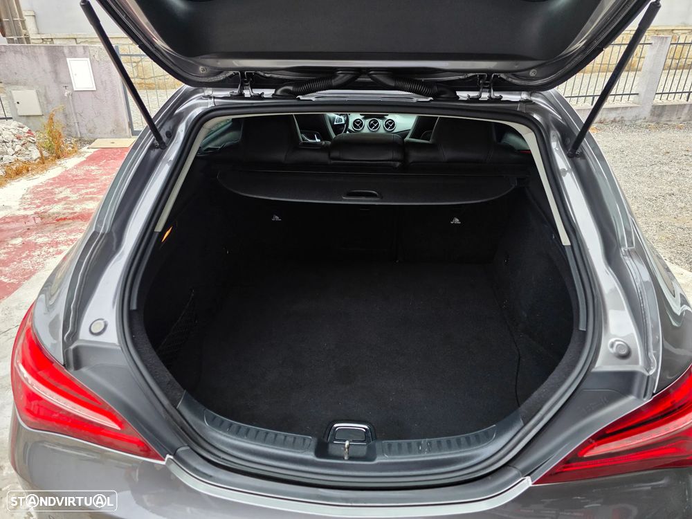 Mercedes-Benz CLA 200 CDI AMG Line Aut. — fotografia 36