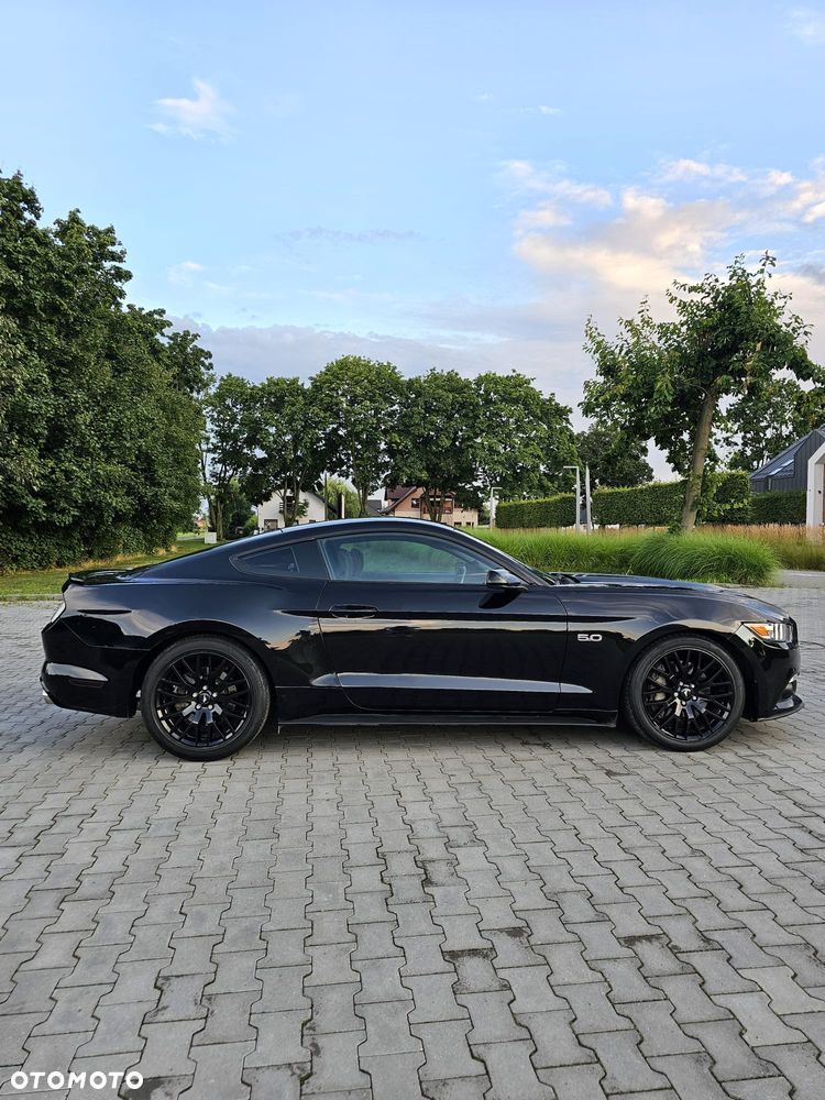 Ford Mustang 5.0 V8 GT - 3