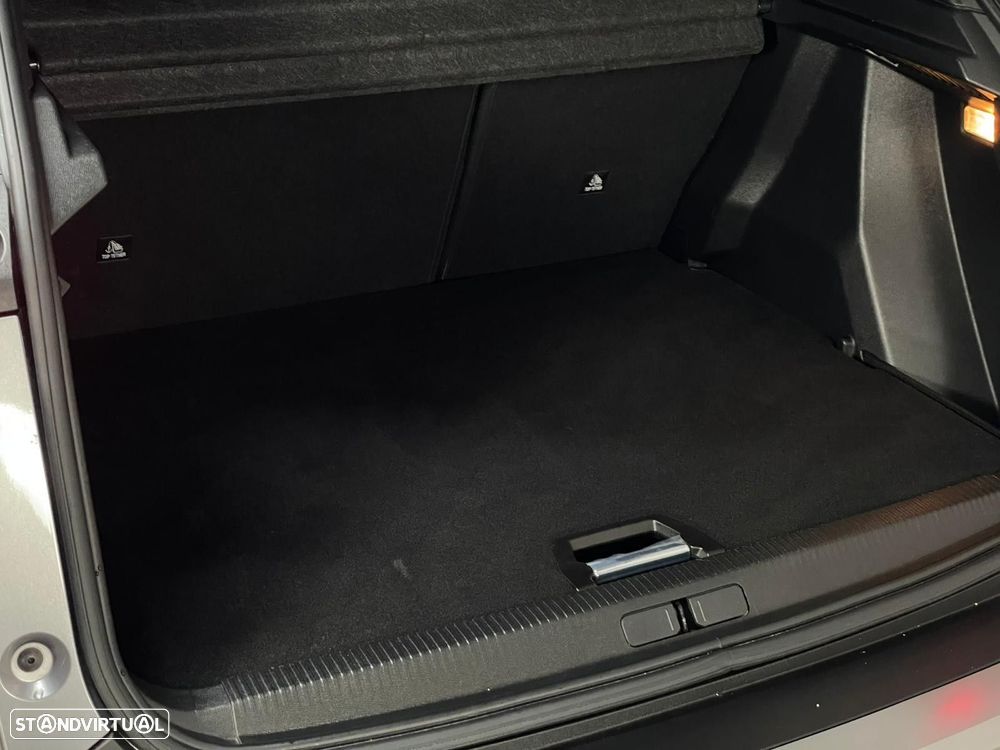 Peugeot 2008 1.2 PureTech Allure Pack - 24