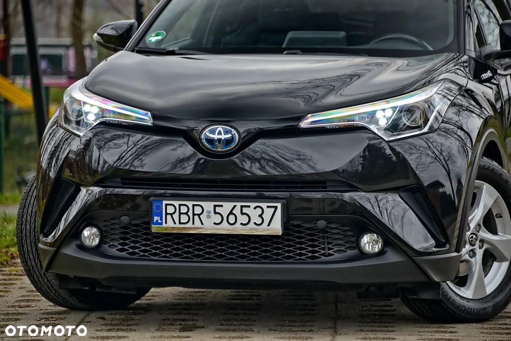 Toyota C-HR - 11