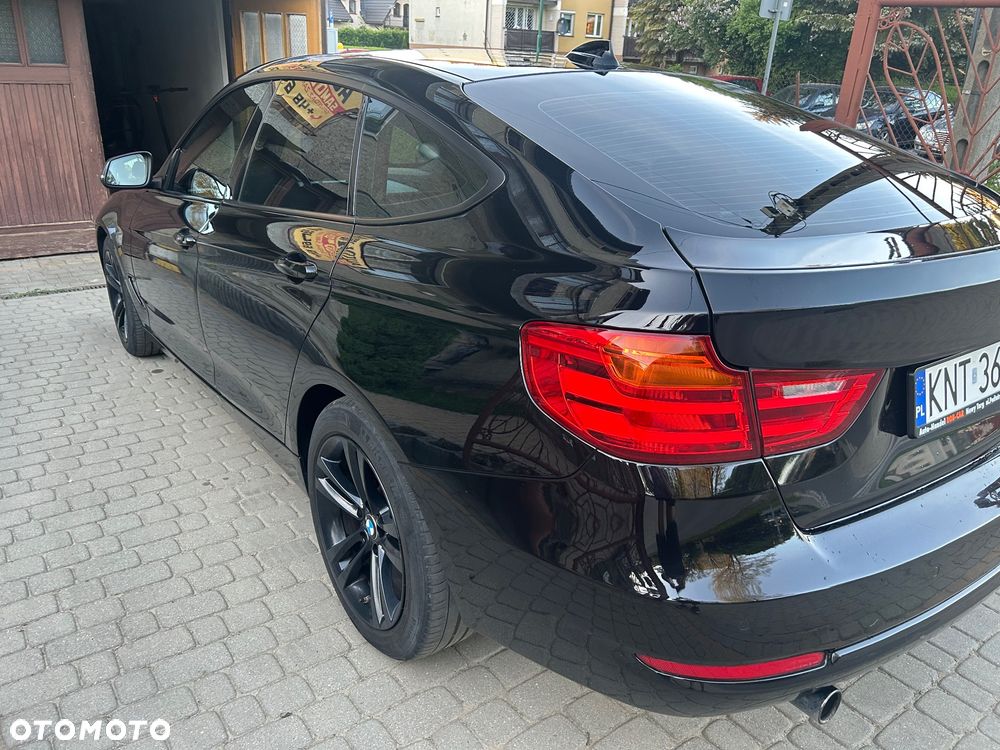 BMW Seria 3 318d Luxury Line - 3
