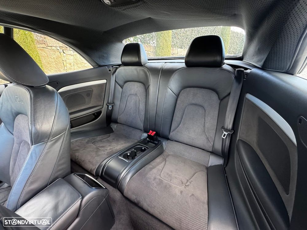 Audi A5 Cabrio - 13