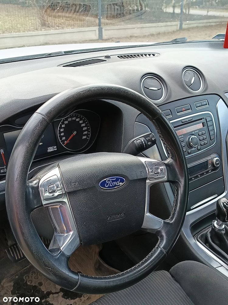 Ford Mondeo 2.0 TDCi Titanium - 5