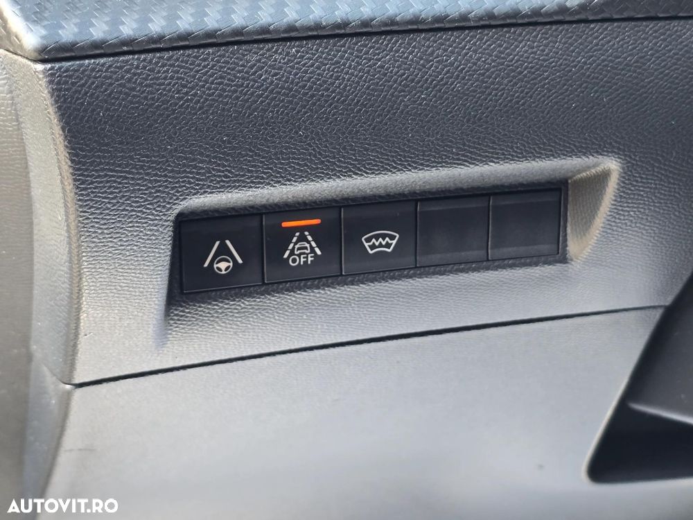 Peugeot 2008 - 14