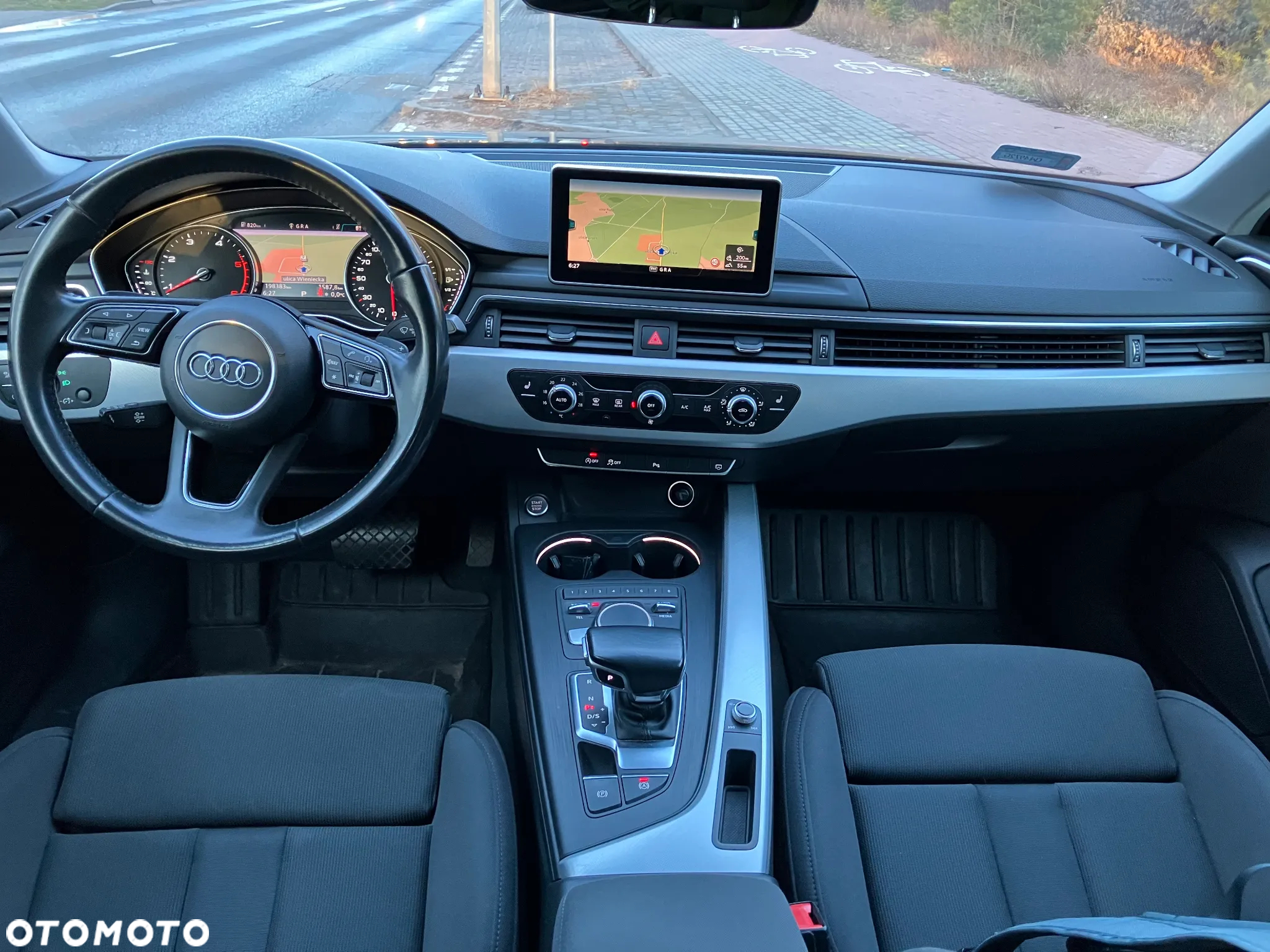 Audi A4 2.0 TDI S tronic - 16
