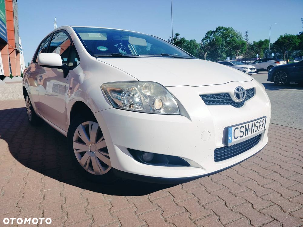 Toyota Auris 1.4 D-4D Luna - 5