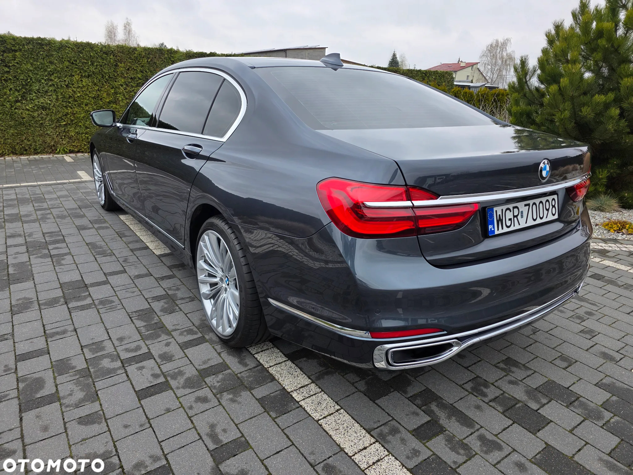 BMW Seria 7 730Ld xDrive sport - 3