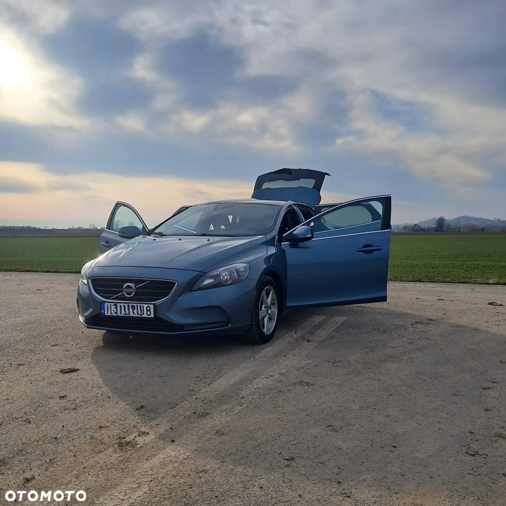 Volvo V40 D2 Momentum - 7