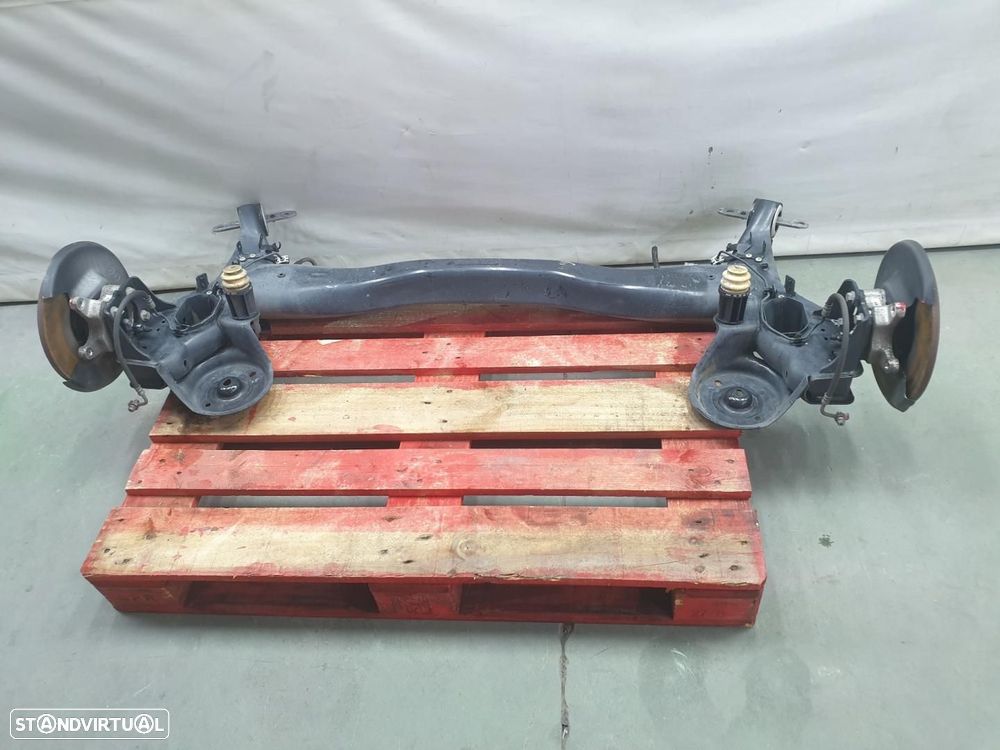 CHARRIOT TRASEIRO PEUGEOT 3008 - 1