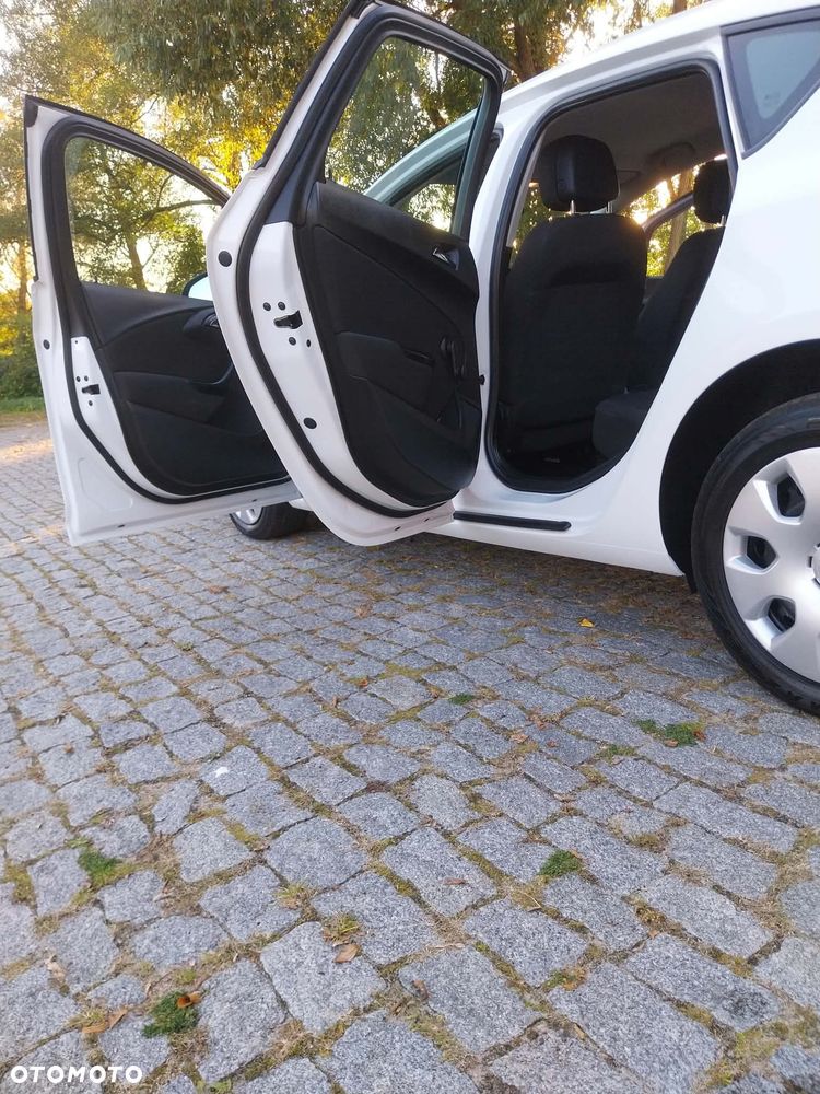 Opel Astra - 31