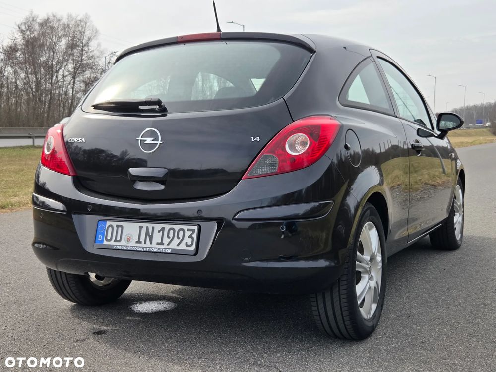 Opel Corsa 1.4 16V Catch me now - 10