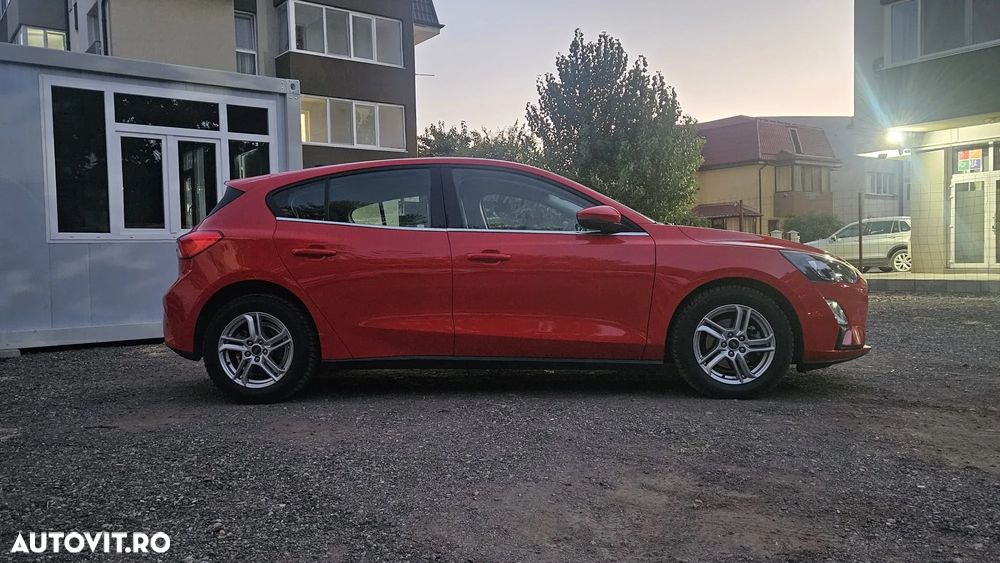 Ford Focus 1.0 EcoBoost MHEV Titanium - 7