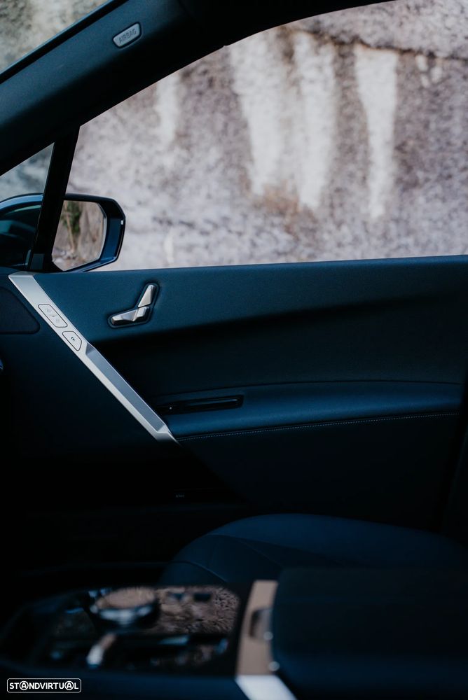 BMW iX xDrive40 - 44