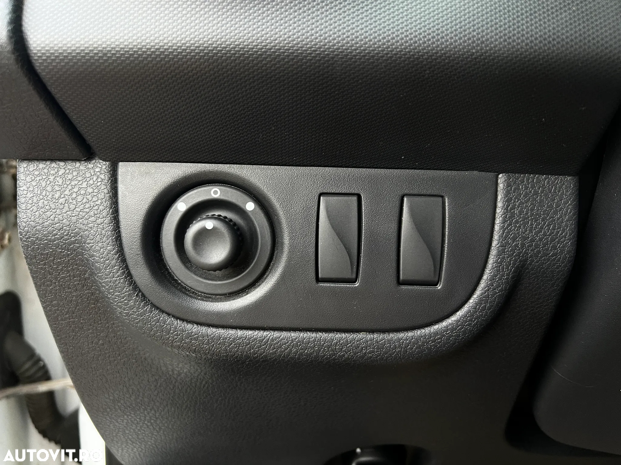 Dacia Logan 1.0 SCe Ambiance - 22