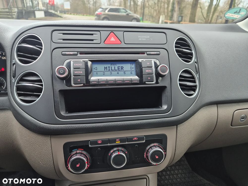 Volkswagen Golf Plus 2.0 TDI DPF DSG Team - 25