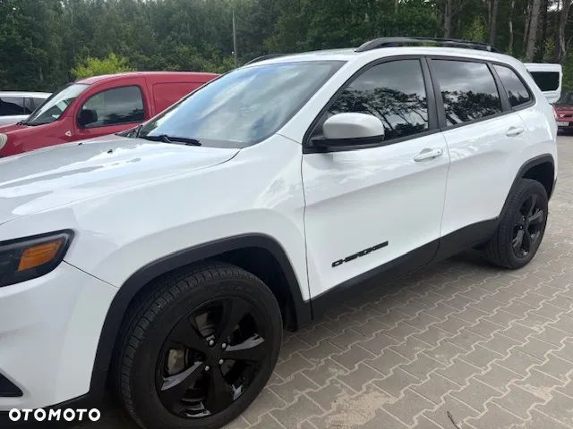 Jeep Cherokee - 5