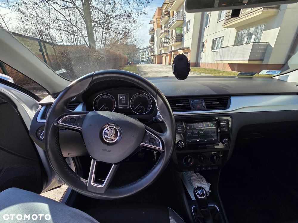 Skoda RAPID 1.0 TSI Ambition - 5