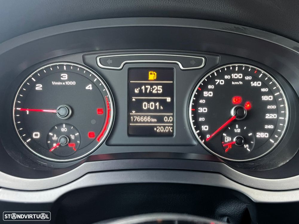 Audi Q3 2.0 TDI Sport - 35