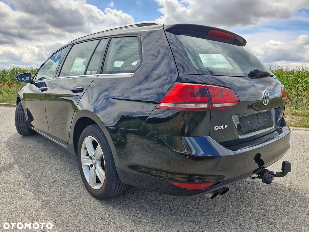 Volkswagen Golf 1.4 TSI BMT Highline - 25