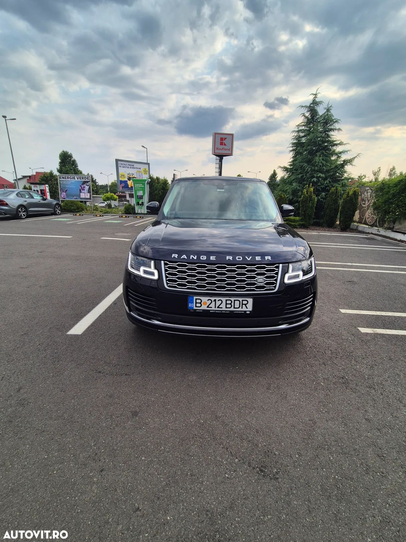 Land Rover Range Rover - 1