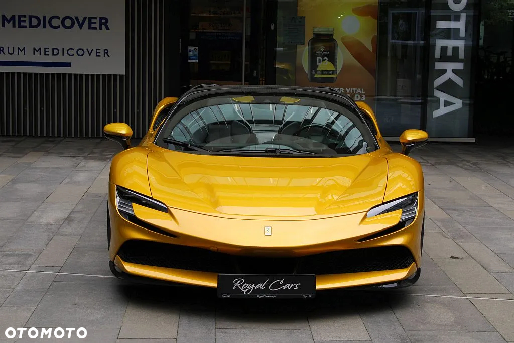 Ferrari SF90 Spider - 7