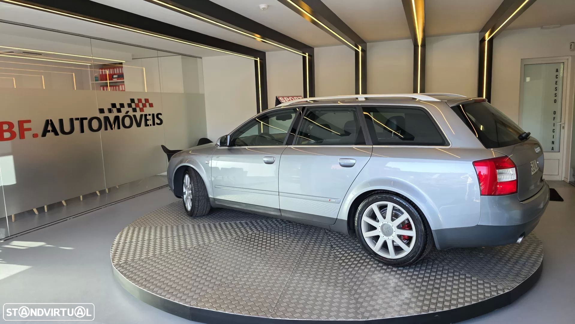 Audi A4 Avant 1.8 T S-line - 15