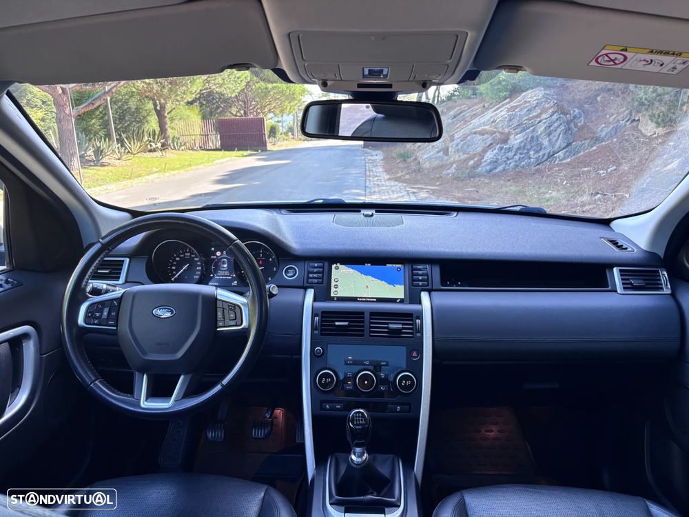 Land Rover Discovery Sport 2.0 TD4 HSE - 11