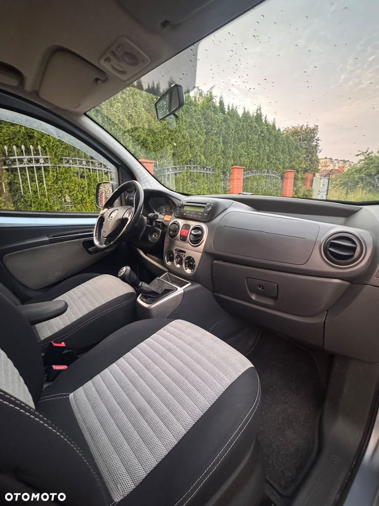 Fiat Fiorino Kombi 8V Elegant - 10