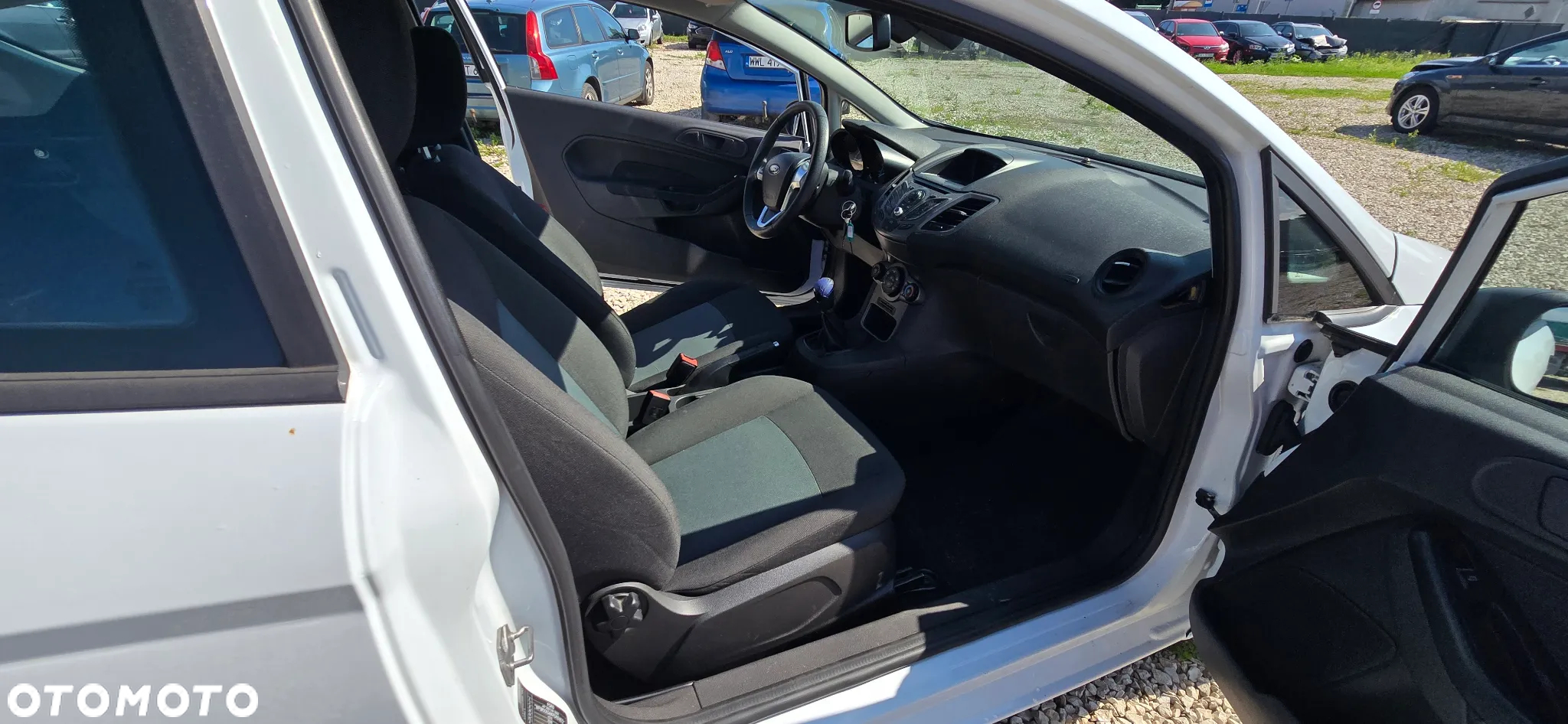 Ford Fiesta - 16