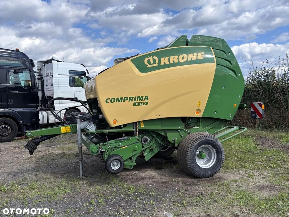 Krone Krone Comprima V150 –ISOBUS/ Zmienokomorowa/Opuszczana podłoga – 2020 –12688 Bel - 2
