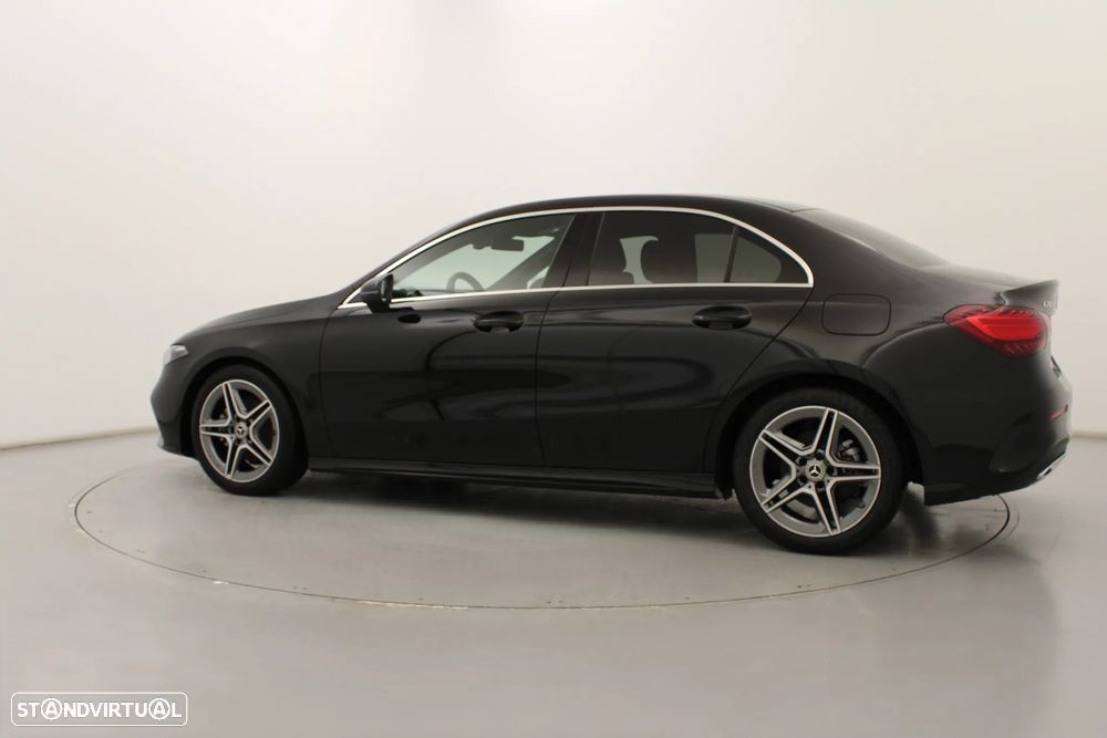 Mercedes-Benz A 200 Limousine Standard - 11