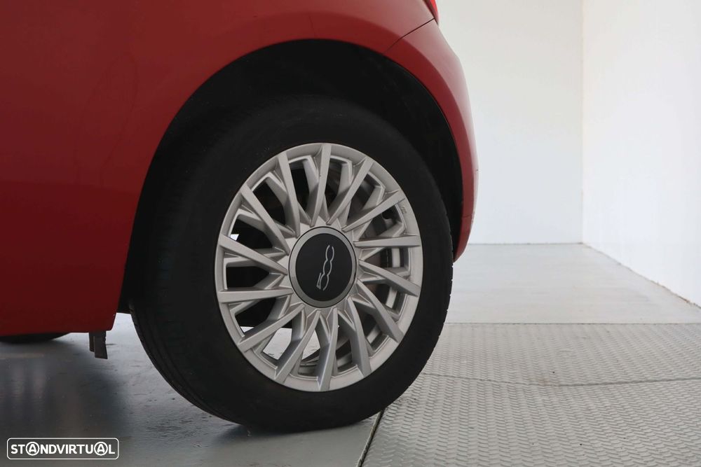 Fiat 500 1.0 Hybrid Dolcevita - 11