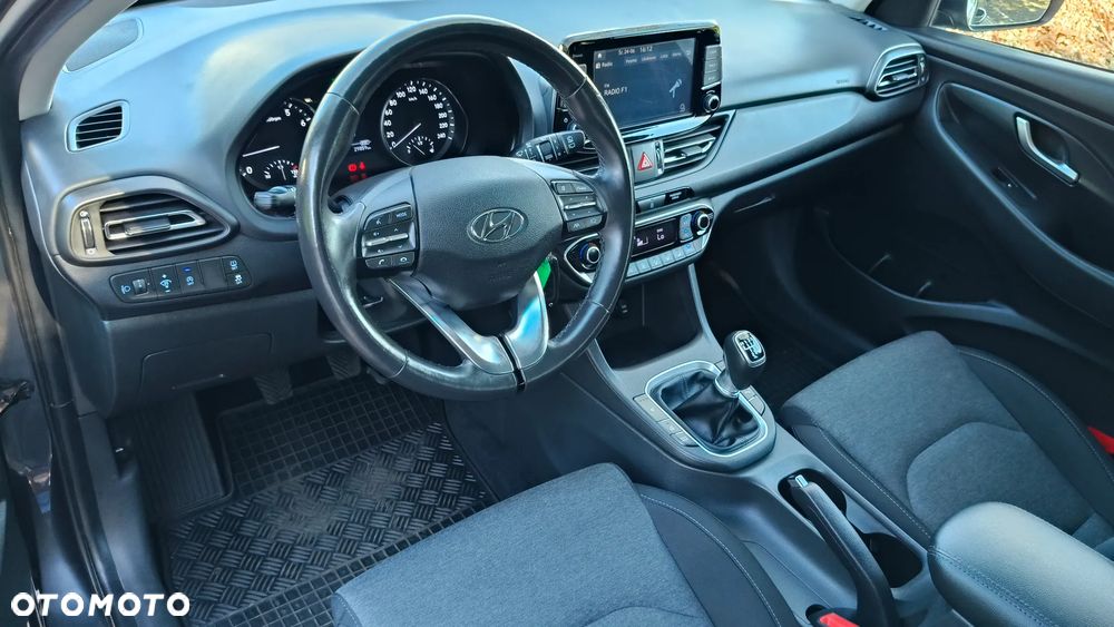 Hyundai i30 1.5 T-GDI 48V-Hybrid Trend - 14