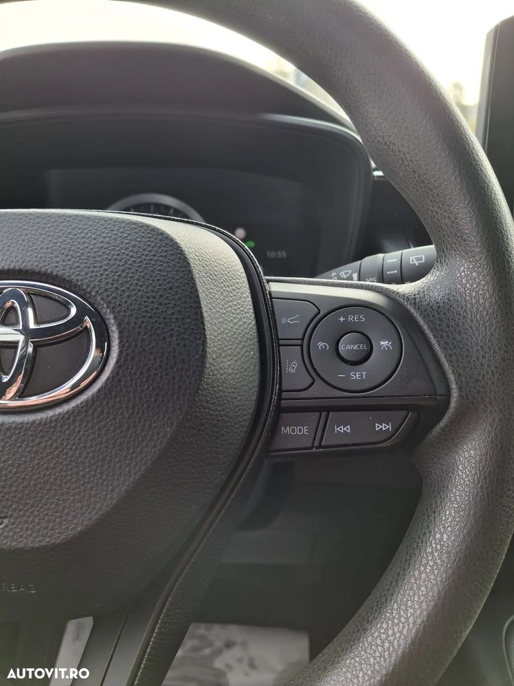 Toyota Corolla 1.8 HSD Eco - 15