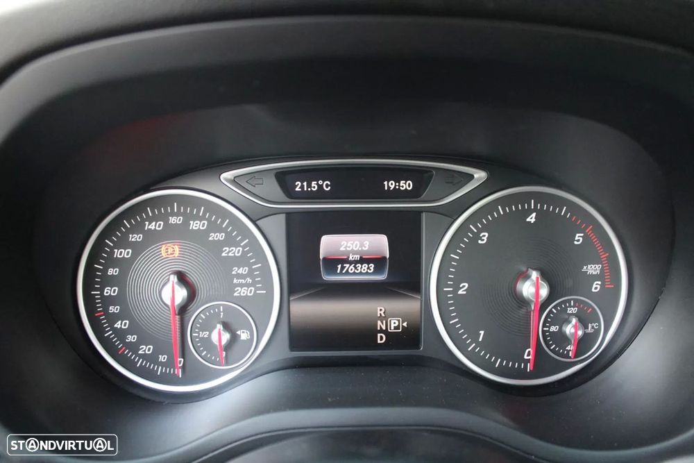 Mercedes-Benz B 180 d Urban Aut. - 20