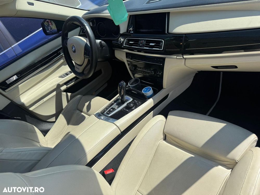 BMW Seria 7 730Ld - 5