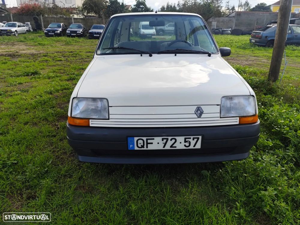 Renault 5 1.0 Campus - 1