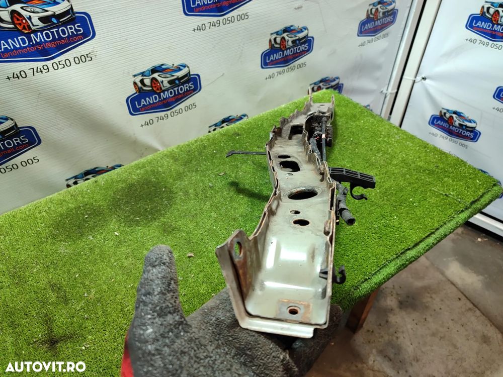 INCUIETOARE CAPOTA TOYOTA AURIS 2013 HYBRID 1.6 BENZINA / Hatchback / 2012-2018 - 5