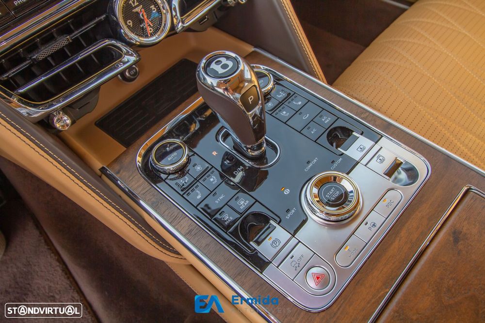 Bentley Flying Spur - 30