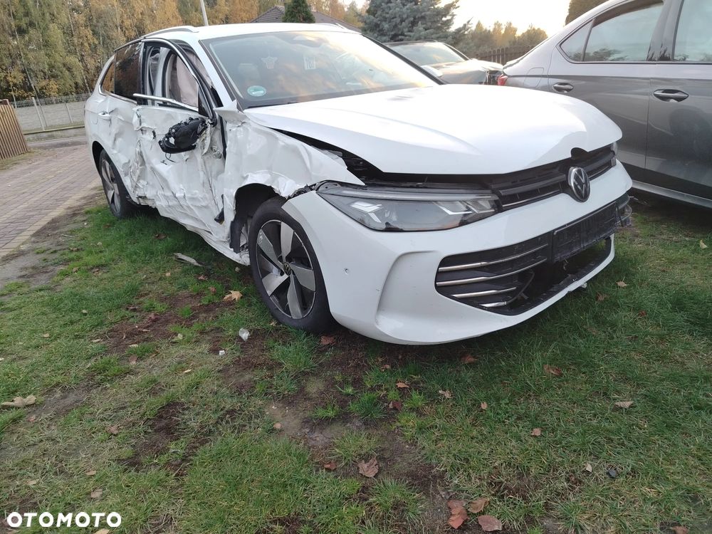Volkswagen Passat 2.0 TDI SCR Style DSG - 13