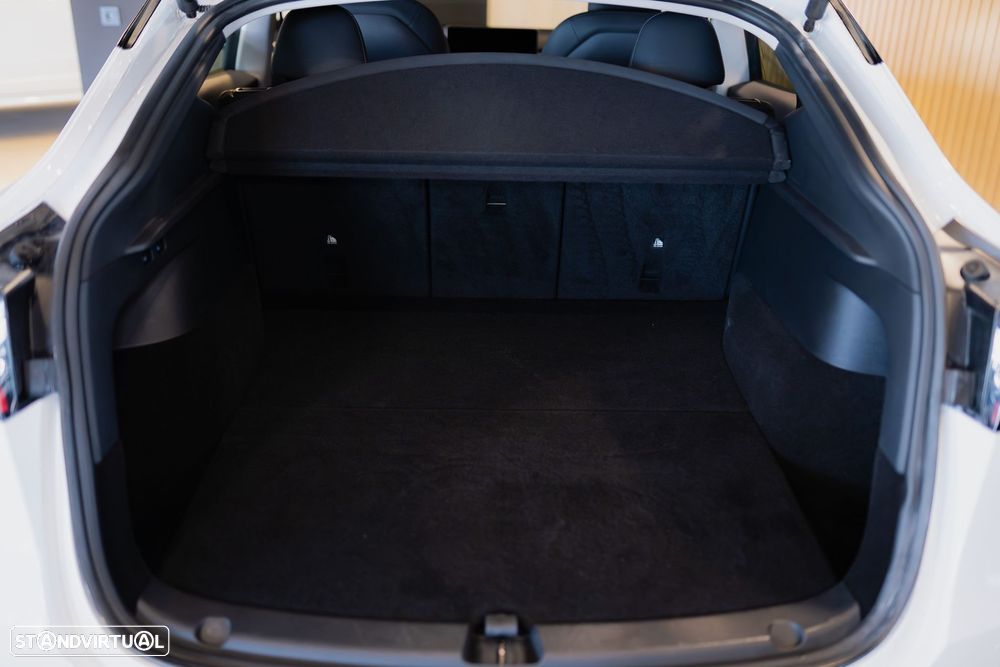 Tesla Model Y Long Range Dual Motor AWD - 26