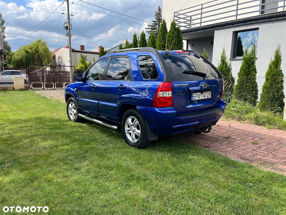 Kia Sportage 2.0 Expedition + - 11