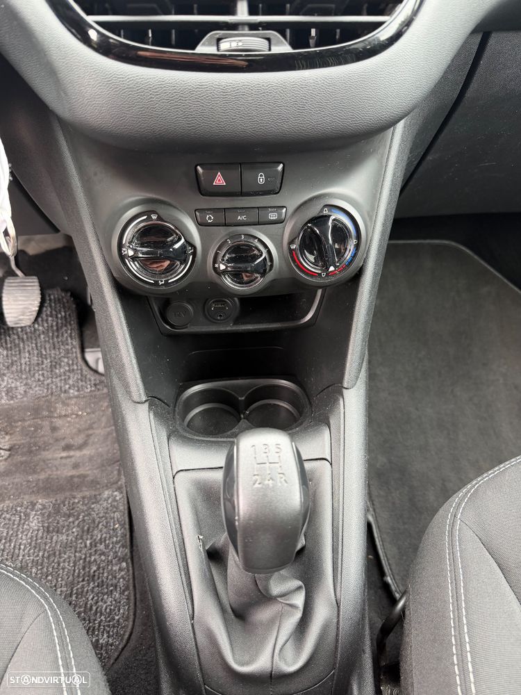 Peugeot 208 1.2 VTi SE Style - 13