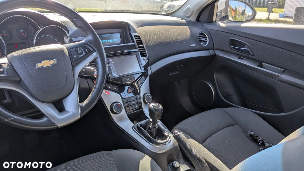 Chevrolet Cruze 1.7TD LT+ - 26
