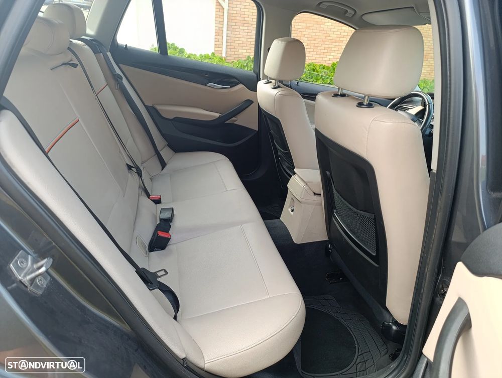 BMW X1 sDrive20d Aut. xLine - 14