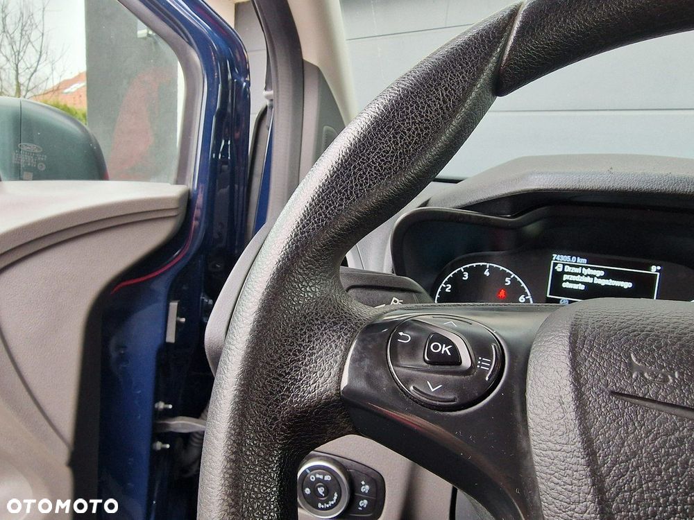 Ford Transit Connect - 26